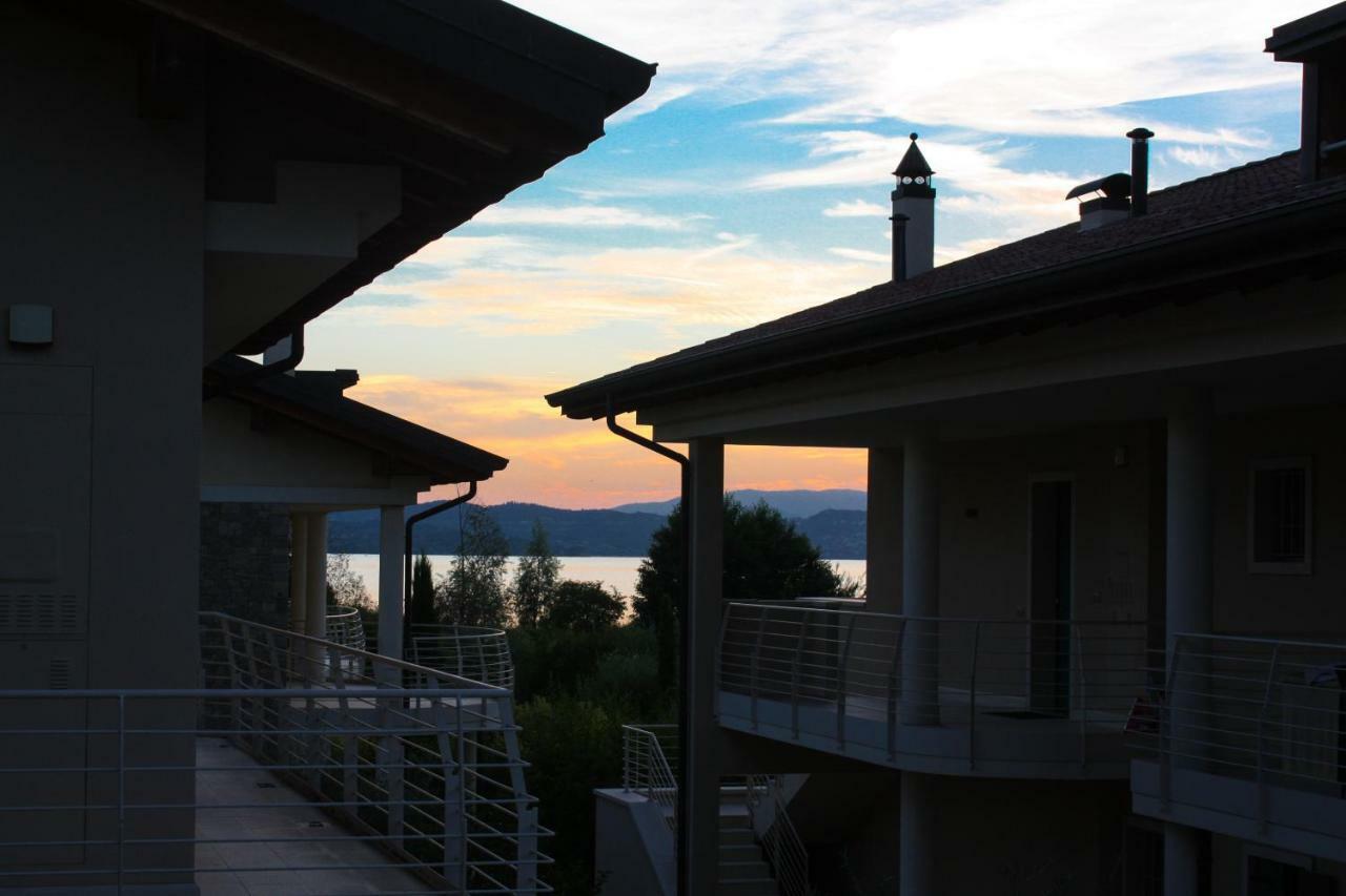 Sky Fort Garda View Sirmione Exterior foto