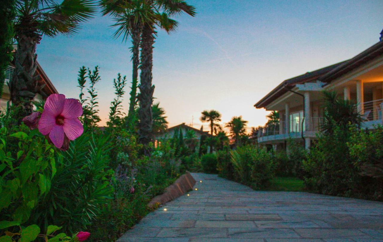 Sky Fort Garda View Sirmione Exterior foto