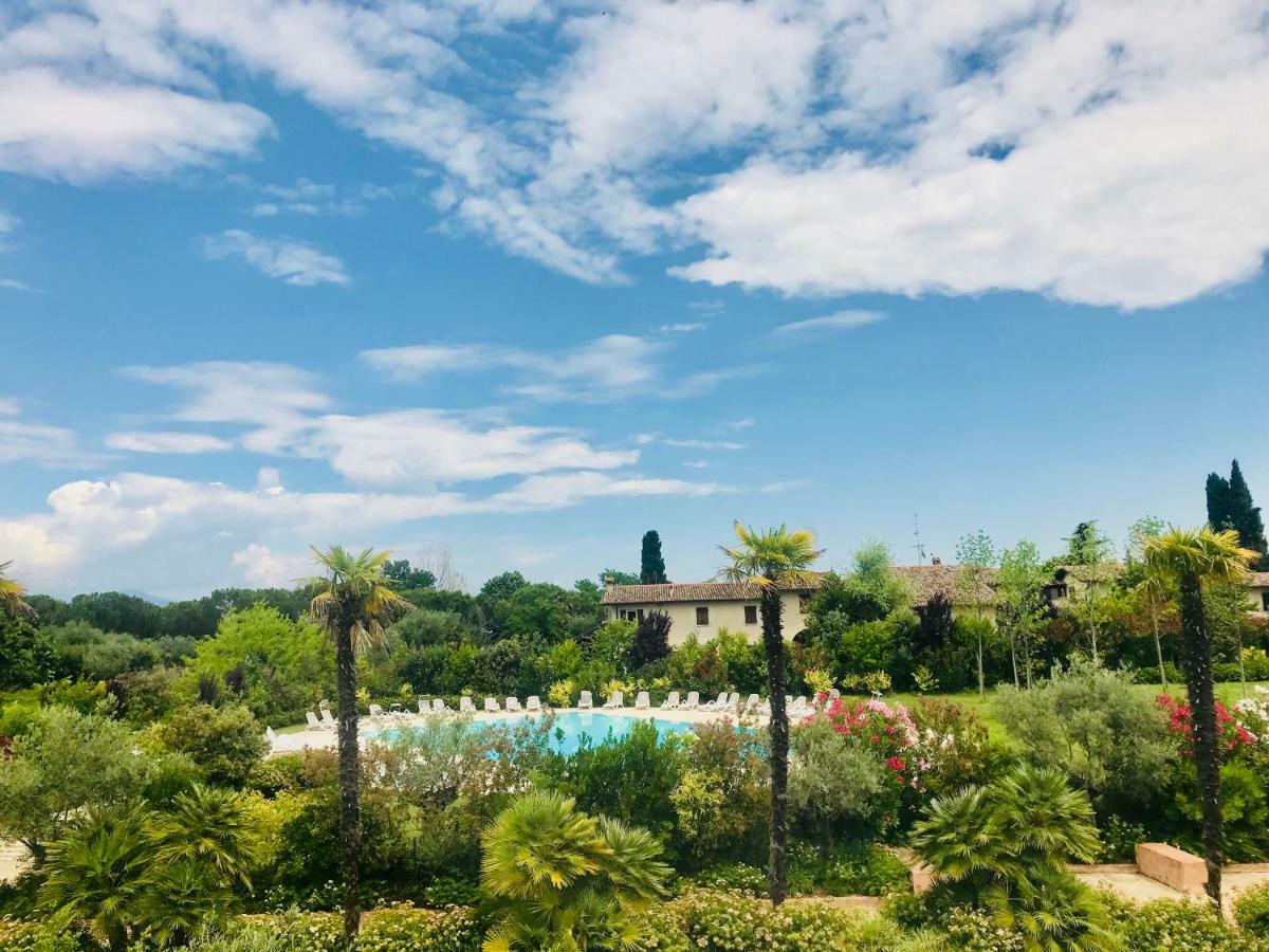 Sky Fort Garda View Sirmione Exterior foto